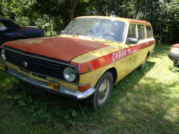 Volga M 24 kombi
