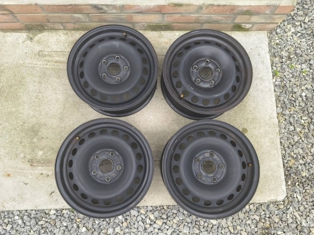 Volk Golf 5 lemezfelni 6x15 5x112