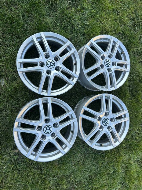 Volkswagen 16" alufelni garnit�ra 