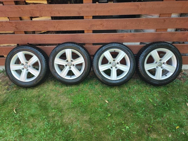 Volkswagen 16"-os alufelni garnitúra, 5x112 téli gumikkal!