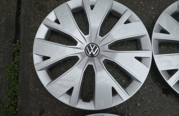 Volkswagen 16-os gyári dísztárcsa