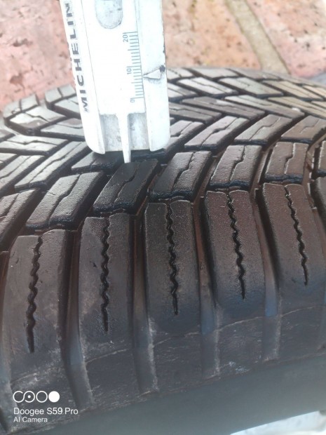 Volkswagen 195/65R15 tligarnitura