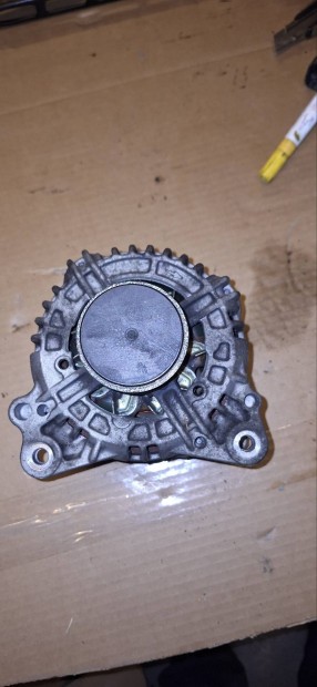 Volkswagen 1.6 Crtdi generátor