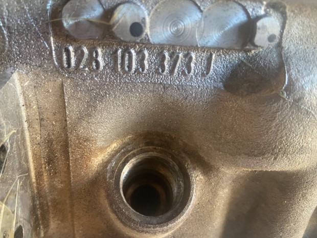 Volkswagen 1.9 diesel hengerfej. 1Y