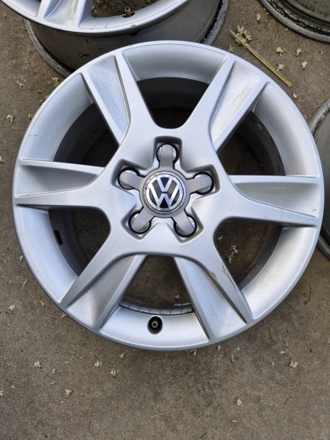Volkswagen 5x112 16" gyri alufelni