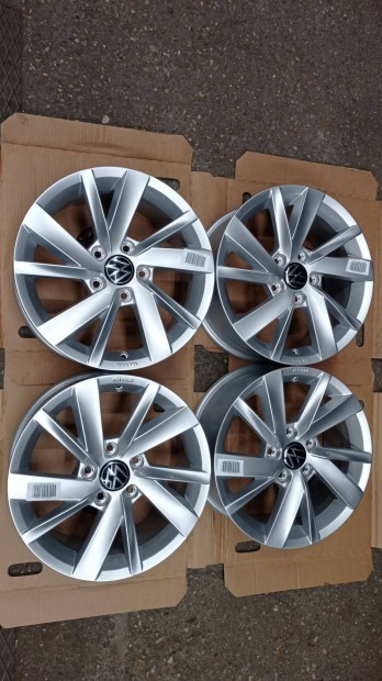 Volkswagen 5x112 lyukoszts j Gyri 16 colos alu felni garnitra