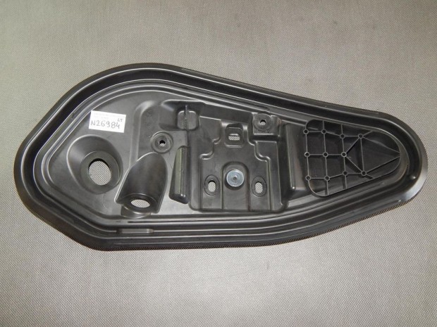 Volkswagen Arteon bal hátsó ajtó burkolat elem 3G8839915A