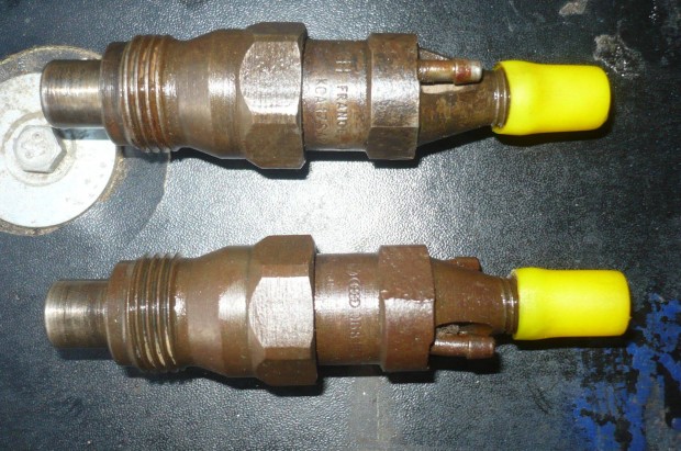Volkswagen Audi 2 db porlaszt