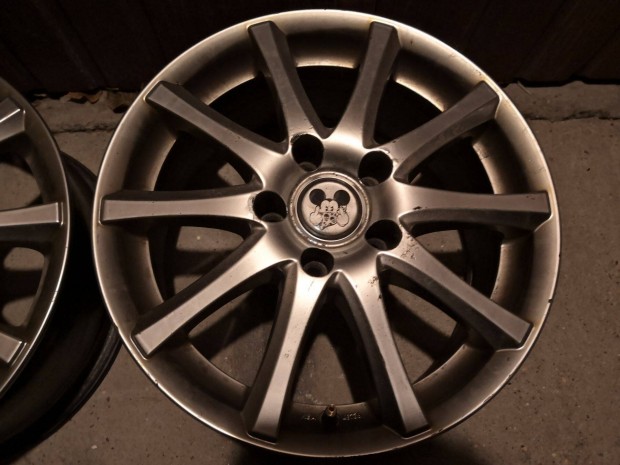 Volkswagen Audi Seat Skoda Mercedes 16-os alufelni 1db