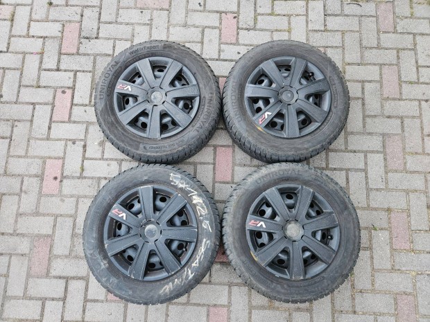 Volkswagen/Audi/Skoda/Seat lemezfelni téli gumival (5x112) 195/65 R15