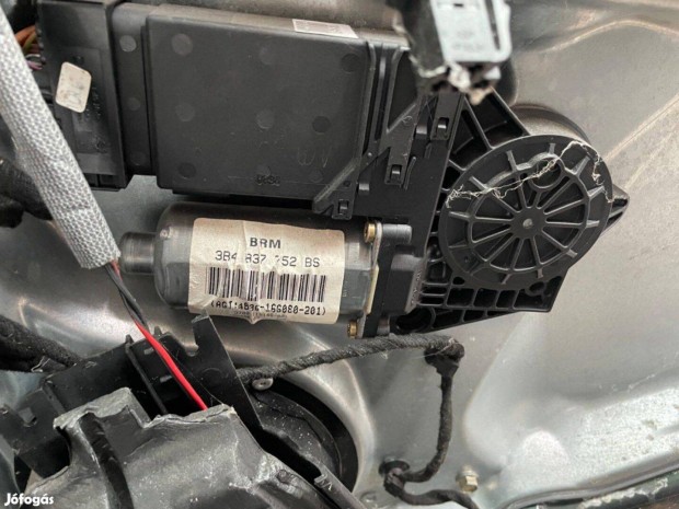 Volkswagen B5 Passat jobb első ablakemelő motor 3B4 837 752 BS 96-2005