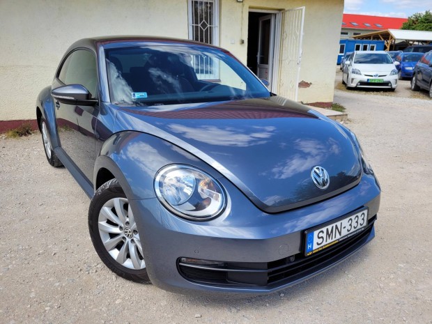 Volkswagen Beetle 1.6 CR TDI Design! 4-5 litere...