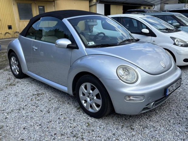Volkswagen Beetle 1.6 i Cabrio