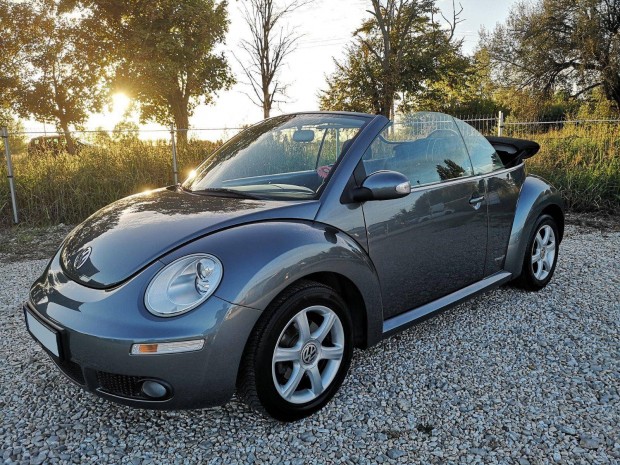 Volkswagen Beetle Cabrio 1.6 Comfortline lsf...