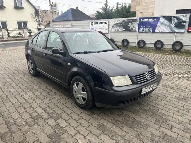 Volkswagen Bora 1.6 Comfortline