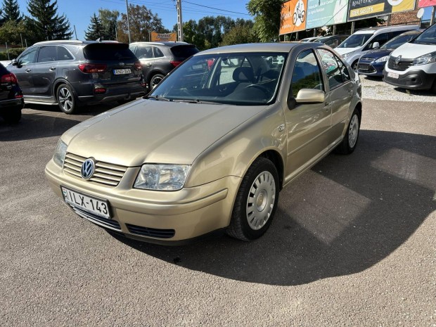 Volkswagen Bora 1.6 Comfortline Friss Vizsga! H...