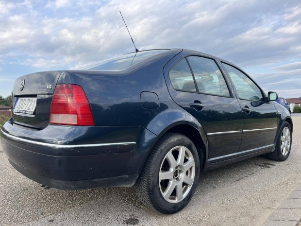 Volkswagen Bora 1.6 Highline Magasan Felszerelt!