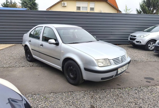 Volkswagen Bora 1.6 Trendline Vonhorog - Klma!