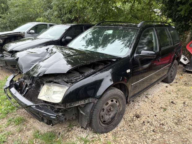 Volkswagen Bora Variant 1.9 PDTDI AXR Bontás Alkatrész Alkatrészek
