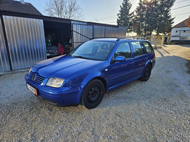 Volkswagen Bora Variant 1.9 PD TDI Sok extra. a...