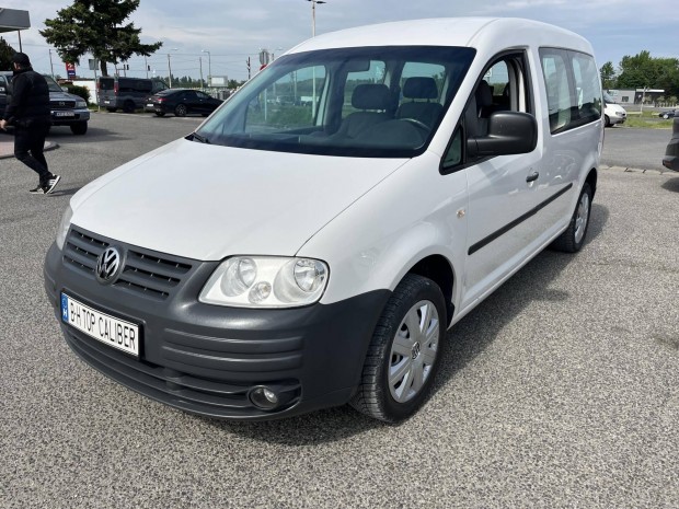 Volkswagen Caddy 1.6 Life 7személy.klíma.2 olda...