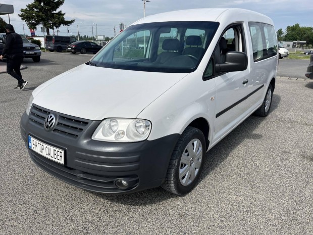 Volkswagen Caddy 1.6 Life 7személy.klíma.2 olda...
