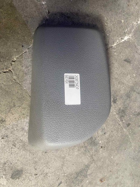 Volkswagen Caddy C oszlop biztonsági öv burkolat 2K0867264D eladó