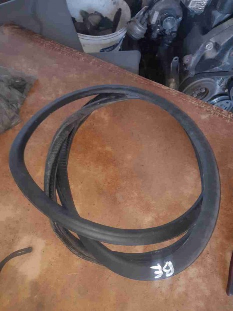 Volkswagen Caddy III 03-09 Bal Els Ajt Gumikder