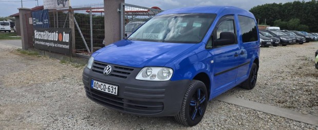 Volkswagen Caddy LIFE 2 év vizsga 7 Személyes.V...