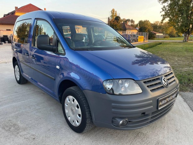 Volkswagen Caddy LIFE 7 szemly // vonhorog //...