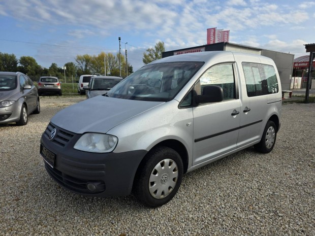 Volkswagen Caddy LIFE 7 szemlyes.Nmet papros...