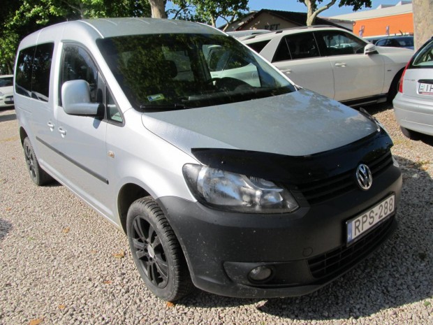 Volkswagen Caddy Maxi 5 személyes tgk