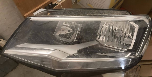 Volkswagen Caddy bal oldali fényszóró