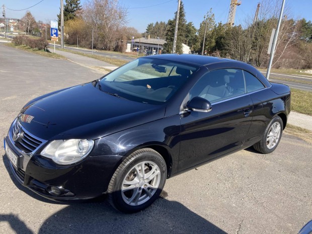 Volkswagen EOS 2.0 PD TDI DPF DSG Navi. tempoma...