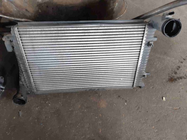 Volkswagen Eos Töltőlevegő Hűtő / Intercooler