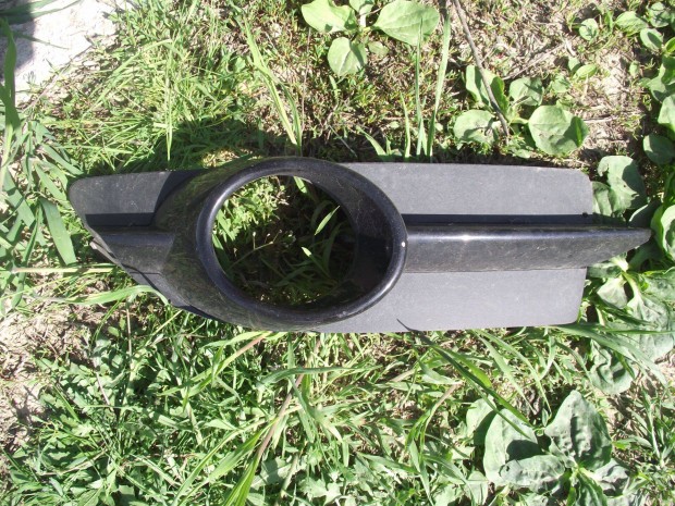 Volkswagen Eos jobb első ködlámparács 2006-2012 1Q0853663B