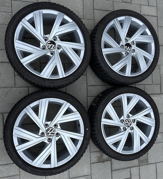 Volkswagen Golf 18 - as alufelni garnitra 18" VW 225/40 r18