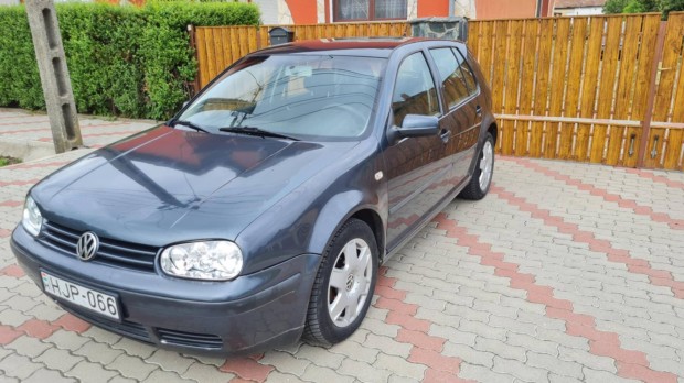 Volkswagen Golf 1.4 Euro Edition Rozsdamentes!...