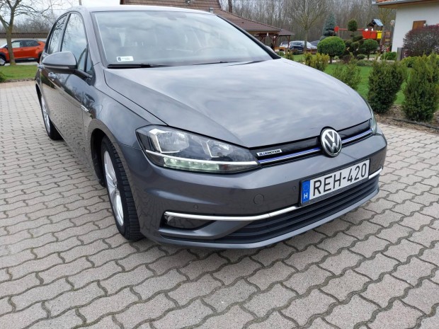 Volkswagen Golf 1.5 TSI ACT BMT Highline DSG AU...
