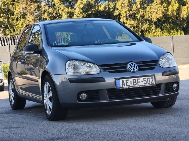 Volkswagen Golf 1.6 Comfortline