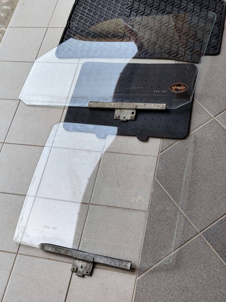 Volkswagen Golf 2 Jetta 2 színtelen bal első hátsó oldalüveg
