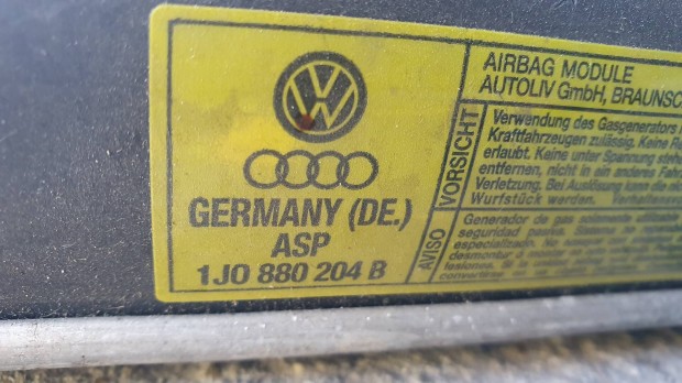 Volkswagen Golf 4 IV utas lgzsk 1J0880204B 