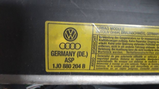 Volkswagen Golf 4 bora lgzsk 1J0880204B 1J0880204H