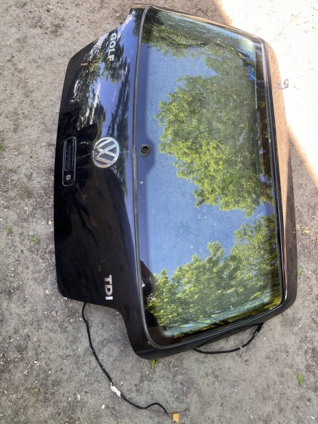 Volkswagen Golf 4 végajtó (LC9Z)