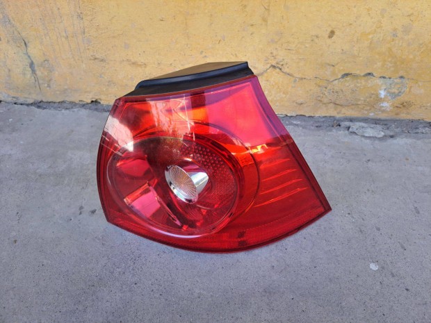 Volkswagen Golf 5 jobb oldali gy�ri H�ts� L�mpa sz�p �llapotban elad�!