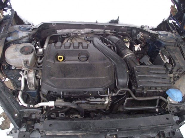 Volkswagen Golf 8 Skoda octavia 4 1.5 TSI motoralkatrészek Dpca