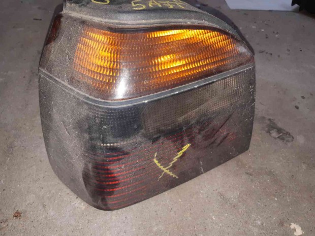 Volkswagen Golf III Bal Hátsó Lámpa