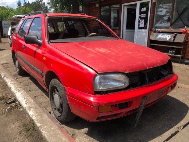 Volkswagen Golf III (1996) 1.4i AEX Alkatrészek #M2871