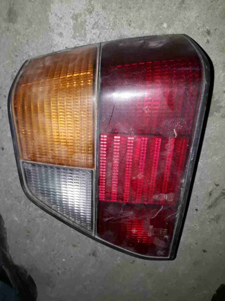 Volkswagen Golf II Jobb Hátsó Lámpa