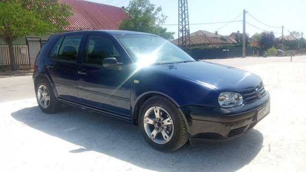 Volkswagen Golf IV 1.4 Euro 25 év